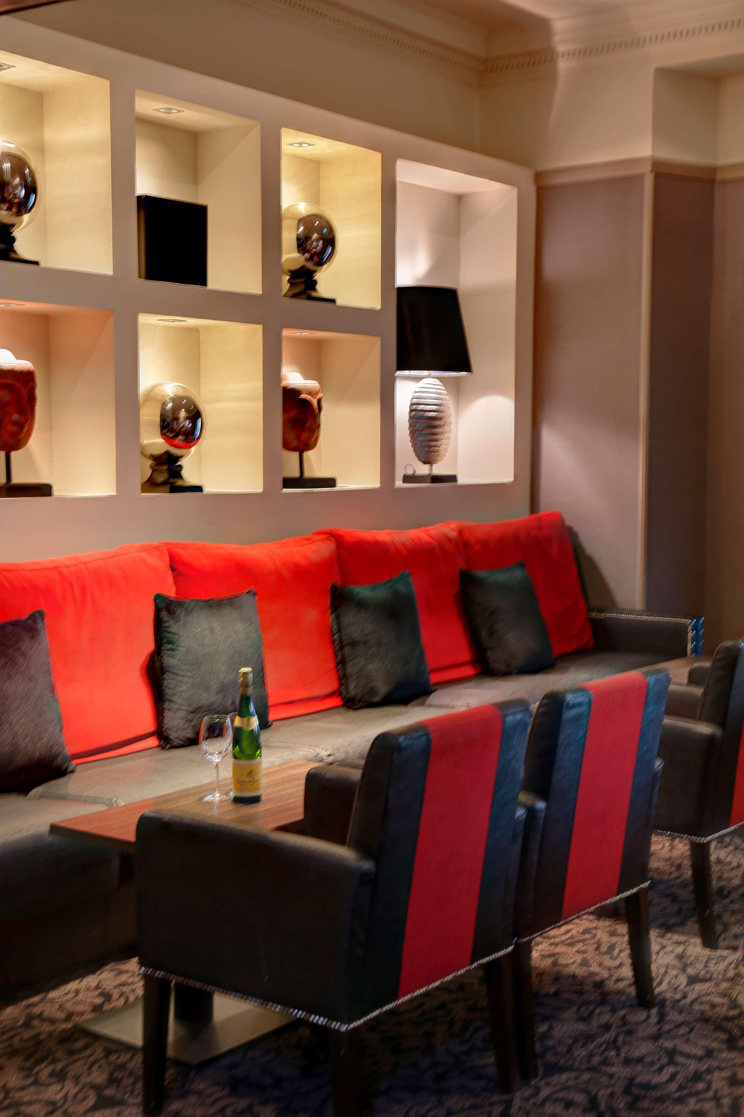 Best Western Garfield House Hotel Chryston Bagian luar foto