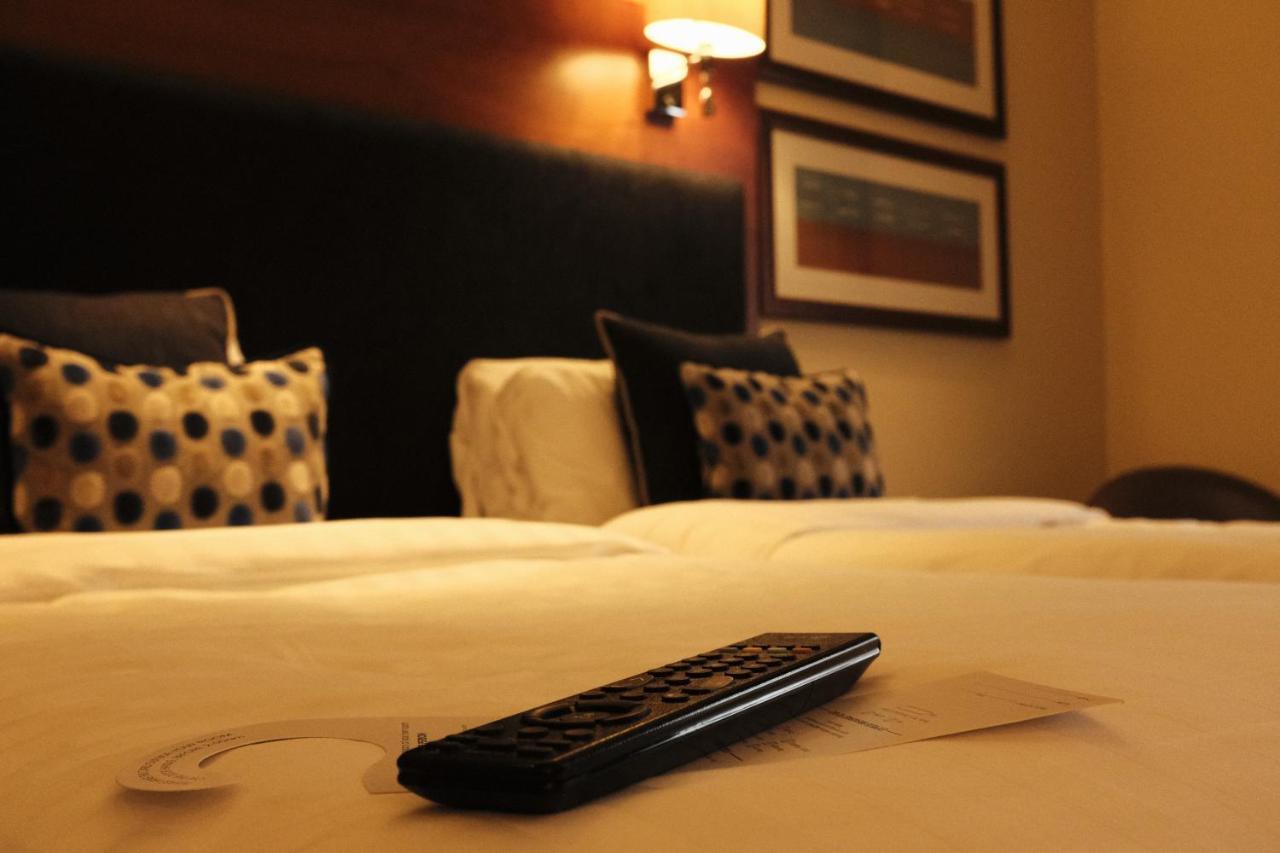 Best Western Garfield House Hotel Chryston Bagian luar foto